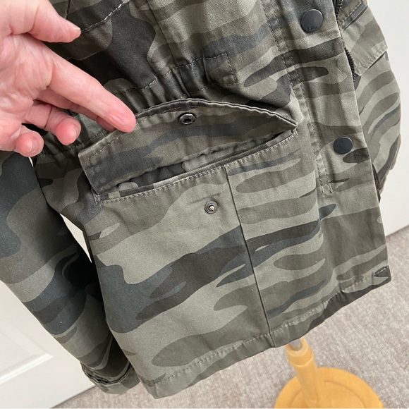 Camo Utility Jacket with Adjustable Waist by ANA - Picture 5 of 8